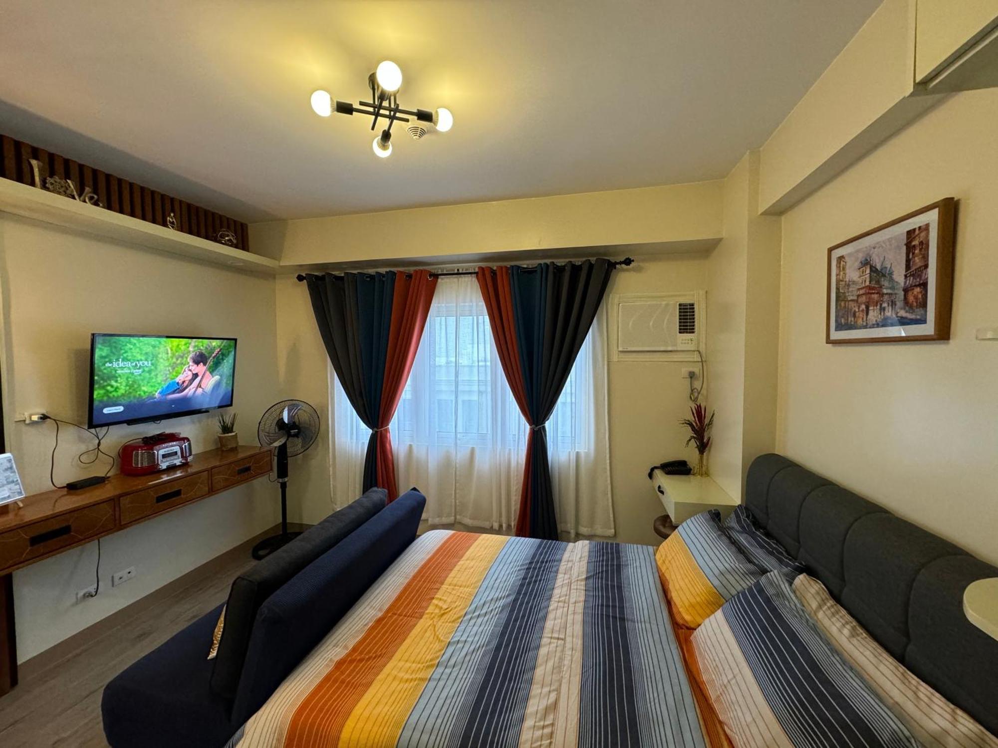 Condo Home With Fast Wifi In Bacolod City ภายนอก รูปภาพ