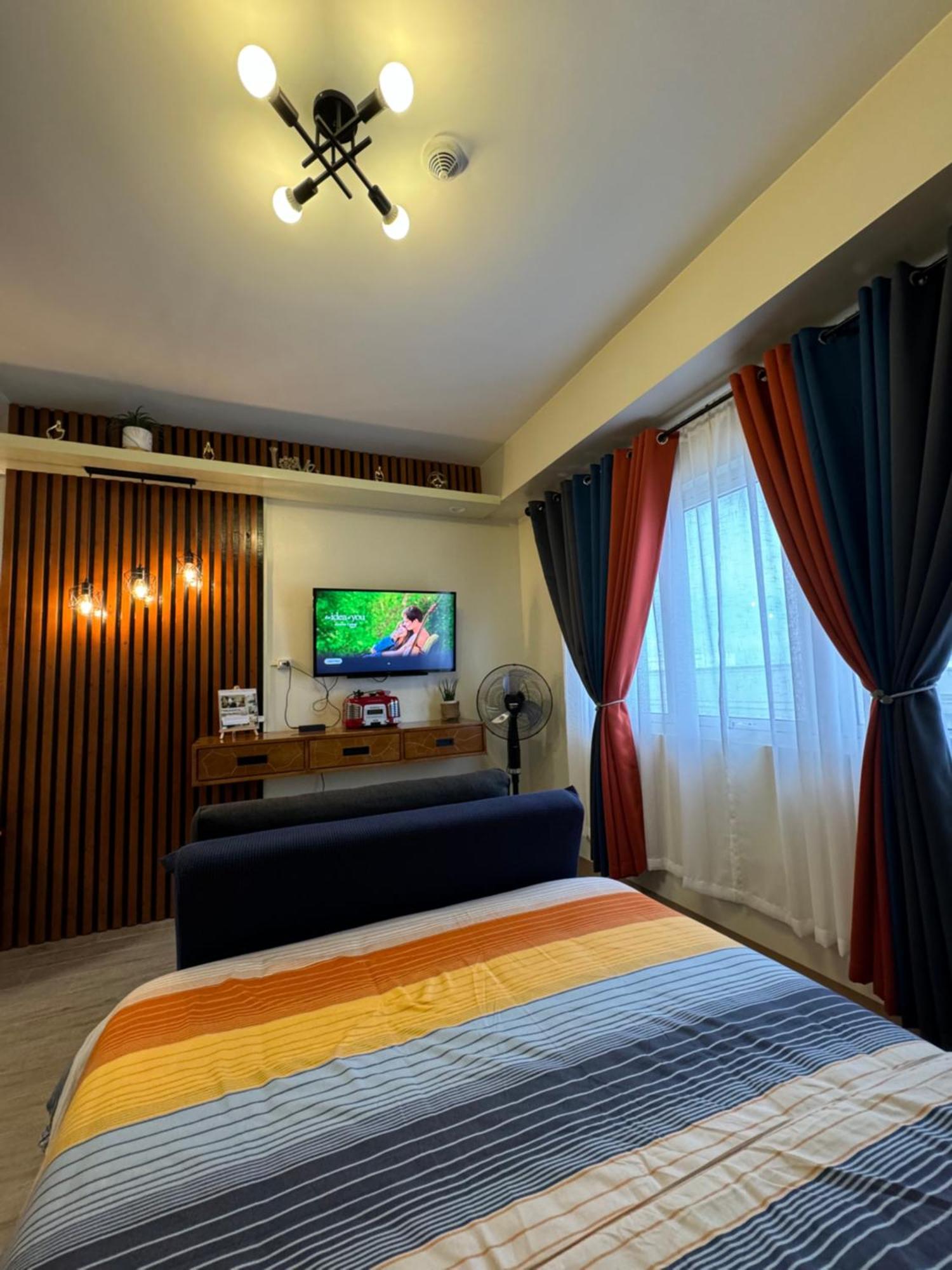 Condo Home With Fast Wifi In Bacolod City ภายนอก รูปภาพ