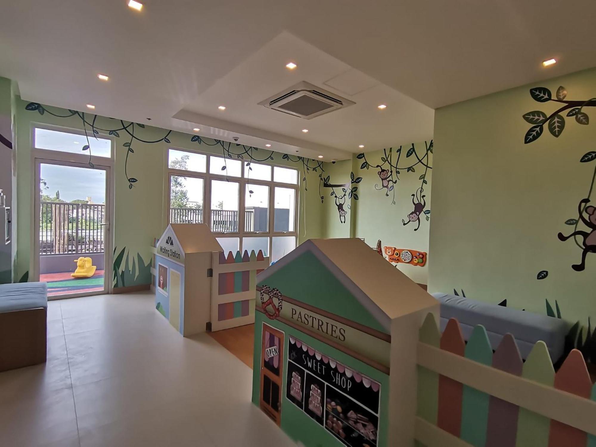 Condo Home With Fast Wifi In Bacolod City ภายนอก รูปภาพ