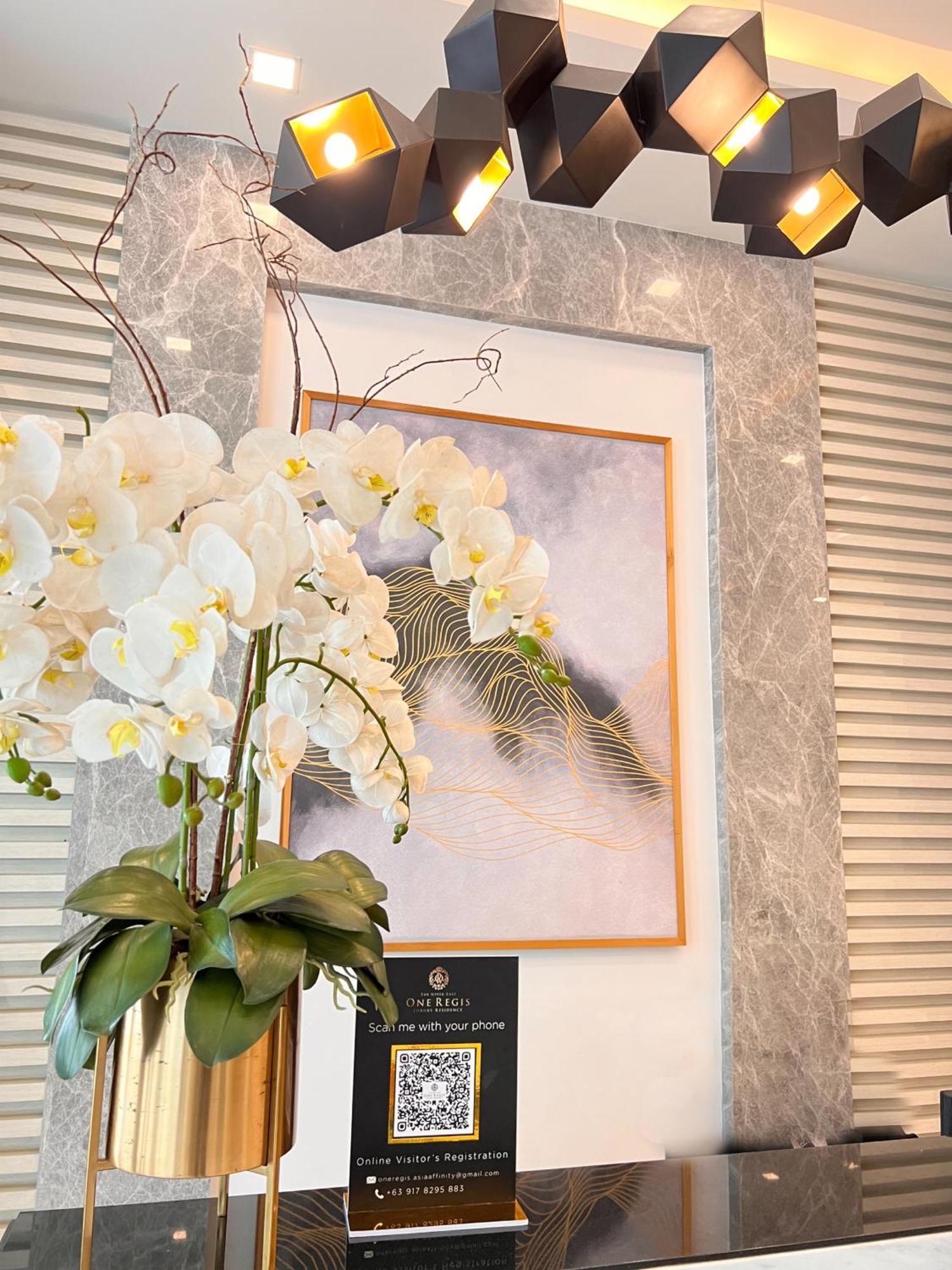 Condo Home With Fast Wifi In Bacolod City ภายนอก รูปภาพ